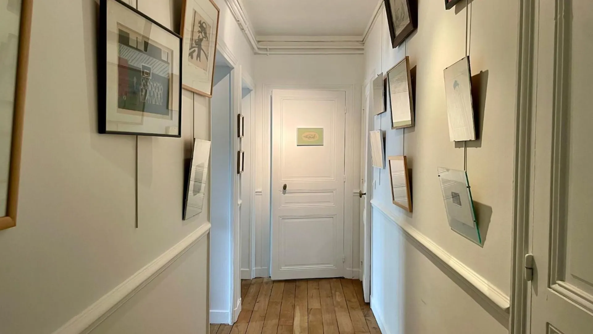Apartment Charme Parisien Au Coeur Du 11eme By Weekome *