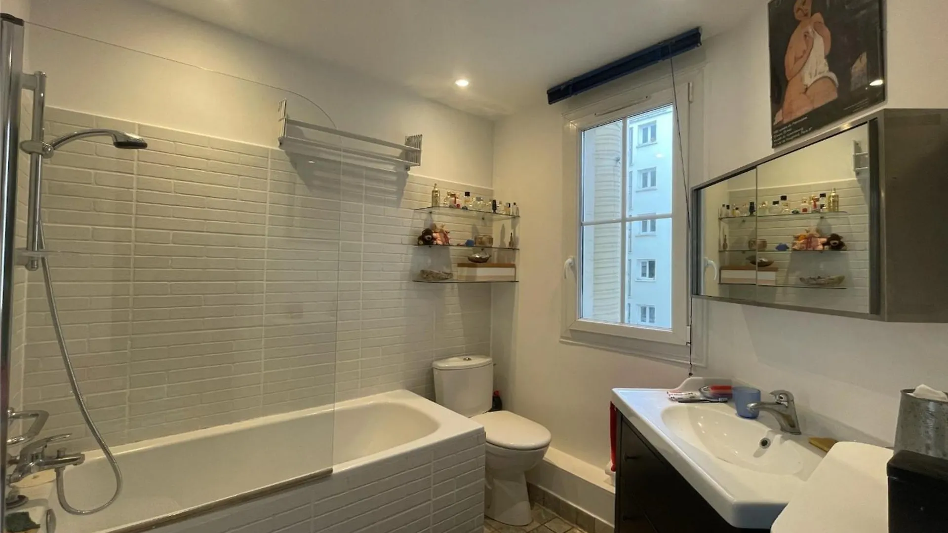 Apartment Charme Parisien Au Coeur Du 11eme By Weekome Paris